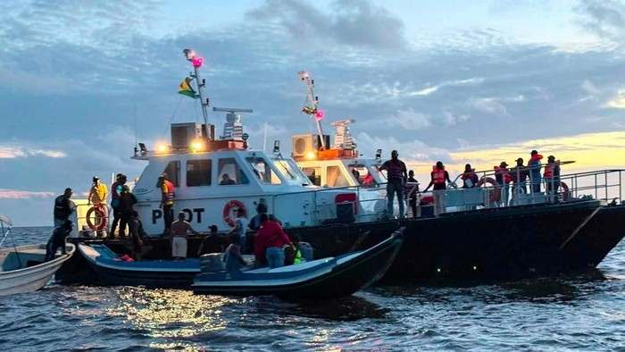 Feri Penumpang Tenggelam di Guyana, Tim Penyelamat Terus Lakukan Evakuasi Korban